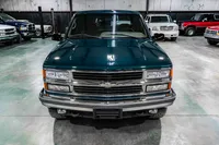 1996-Chevrolet-Silverado-Emerald Green Metallic-146925-40.jpg